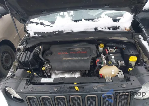 2016 Jeep Renegade 75Th Anniversary z USA, uszkodzony, nr VIN ZACCJABT2GPD65422